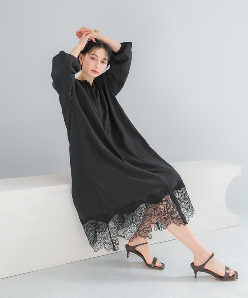 URBAN RESEARCH ROSSO WOMEN（アーバンリサーチ　ロッソ）の「レース切り替えガウンワンピース（ワンピース・レディース・ブラック/オフホワイト・FREE）」の3枚目の写真