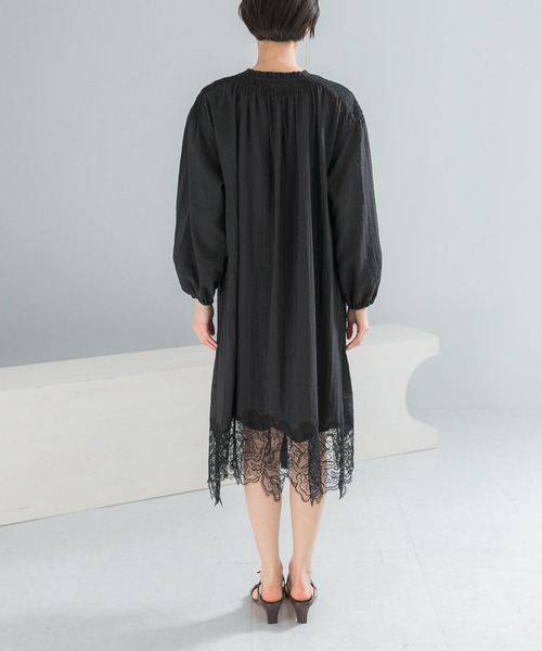URBAN RESEARCH ROSSO WOMEN（アーバンリサーチ　ロッソ）の「レース切り替えガウンワンピース（ワンピース・レディース・ブラック/オフホワイト・FREE）」の12枚目の写真