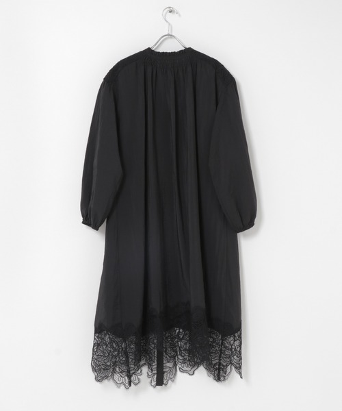 URBAN RESEARCH ROSSO WOMEN（アーバンリサーチ　ロッソ）の「レース切り替えガウンワンピース（ワンピース・レディース・ブラック/オフホワイト・FREE）」の17枚目の写真