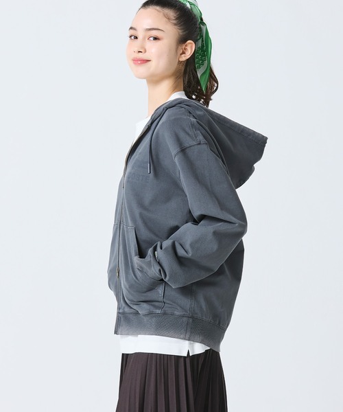 LACOSTE(ラコステ)の「ヴィンテージエフェクト ロゴジップフーディー(パーカー・メンズ・イエロー/グレイッシュブルー/ピンク/ダークアッシュ・2/5/3/4)」の19枚目の写真