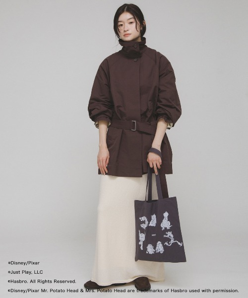 KBF(ケイビーエフ)の「TOYSTORY/トートバッグ(トートバッグ・レディース・チャコールグレー/アイボリー・ONE)」の13枚目の写真