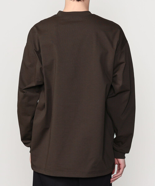 DAIWA PIER39（ダイワピア39）の「DAIWA PIER39 | TECH DRAWSTRING L/S TEE MEN（Tシャツ/カットソー・メンズ・ダークブラウン/ホワイト・L/M/S）」の5枚目の写真