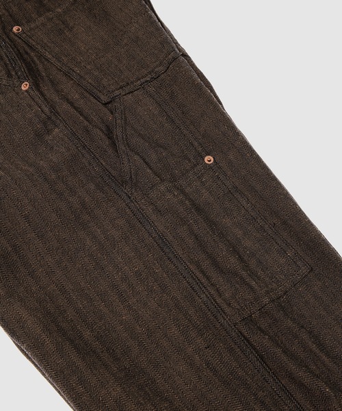 SUGARHILL(シュガーヒル)の「HERRIGNBONE MODERN DENIM JUMPSUITS(つなぎ/オールインワン・メンズ・ブラウン・2)」の12枚目の写真