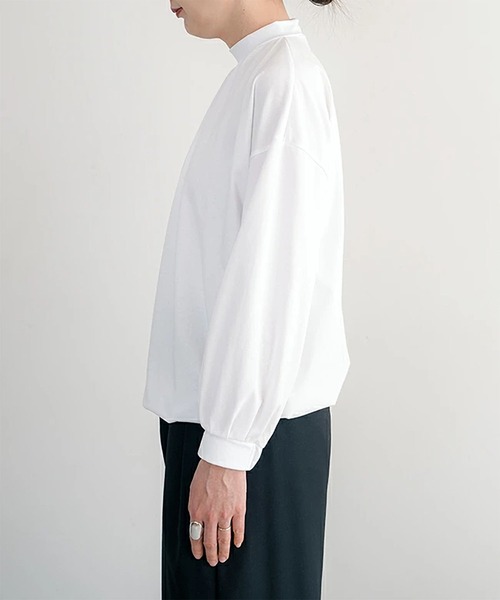 SOLAMONAT(ソラモナ)の「ジェラート天竺 ハイネックドローコードプルオーバー(Tシャツ/カットソー・レディース・ホワイト・FREE)」の8枚目の写真