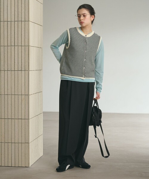 BEAUTY&YOUTH UNITED ARROWS（ビューティーアンドユースユナイテッドアローズ）の「コットンポリエステル ジャガード 2WAYニットベスト  ウォッシャブル（ベスト・レディース・その他1/ブラック/その他2・FREE）」の10枚目の写真