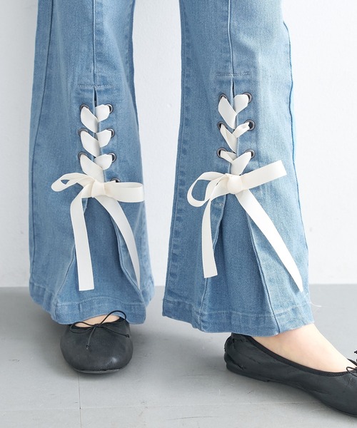 coca(coca)(コカ)の「キッズ デニムレースアップリボンパンツ(デニムパンツ・キッズ・ブラック/ライトブルー・120/130/140/150)」の12枚目の写真