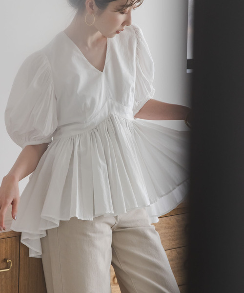 MARIHA(マリハ)の「《WEB・虎ノ門限定追加》MARIHA/マリハ ラストダンスのブラウス(シャツ/ブラウス・レディース・ブラック/ホワイト・38/36)」の2枚目の写真