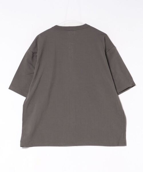 CORISCO(コリスコ)の「接触冷感ストレッチヘンリーネックTEE(M1)(Tシャツ/カットソー・メンズ・ホワイト/ブラック/ブルーグリーン/チャコールグレー・X-LARGE/LARGE/MEDIUM)」の5枚目の写真