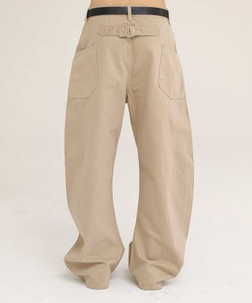 AKECII（アケシ）の「デンゼルサミットカーブドコットンパンツ_ベージュ（その他パンツ・メンズ・その他・SMALL/MEDIUM/LARGE）」の5枚目の写真