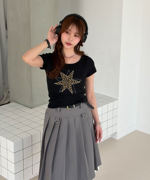 muet.（ミュエ）の「星柄パッチワークコンパクトＴシャツ（Tシャツ/カットソー・レディース・ブラック/オフホワイト・MEDIUM）」の7枚目の写真