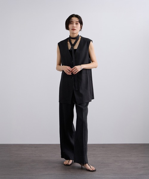 SALON adam et rope'(サロン アダム エ ロペ)の「NALYAビスコース・麻ツイルイージースラックス / セットアップ対応(スラックス・レディース・ブラック/キナリ・M/S)」の13枚目の写真