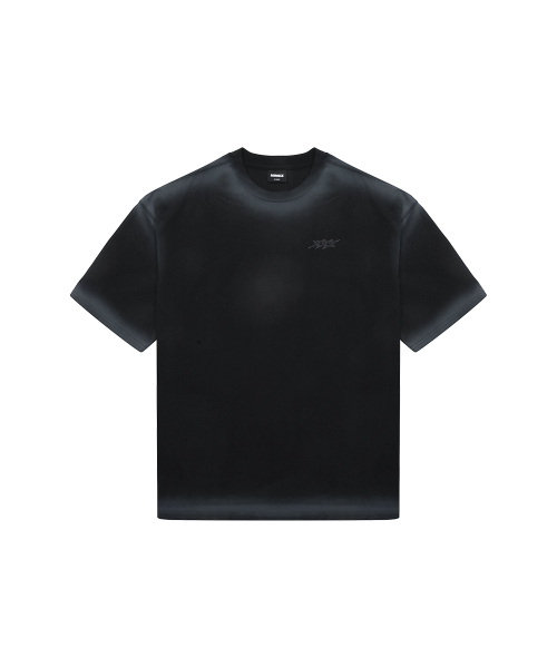 NINEZ(ナインゼット)の「スプレーウォッシングオーバーサイズTシャツ (2色)(Tシャツ/カットソー・メンズ・ブラック/ダークグレー・2XL/MEDIUM/LARGE/X-LARGE)」の6枚目の写真