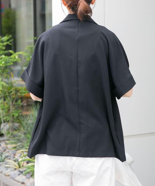 ITEMS URBANRESEARCH(アイテムズ アーバンリサーチ)の「『イージーケア/接触冷感/UVカット』SMOOTH LINEN TOUCH 半袖ジャケット(その他アウター・レディース・オフホワイト/ブラック・FREE)」の10枚目の写真