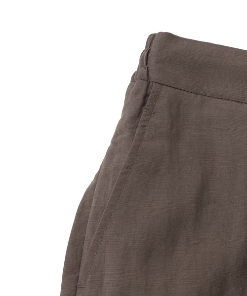le cercle ADAM ET ROPE'(ルセルクルアダムエロペ)の「リネンブレンドワイドパンツ/セットアップ対応(その他パンツ・メンズ・チャコールグレー/ブラウン系その他/ベージュ・L/M/S/LL)」の13枚目の写真