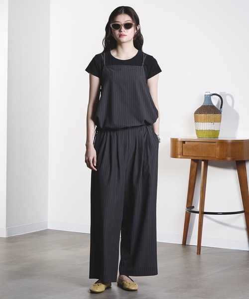 THOUSAND MILE(サウザンドマイル)の「(THOUSAND MILE x GENE HEAVENS)CAMI AND WIDE PANTS SET UP(セットアップ・レディース・ネイビー/チャコールグレー・ONE SIZE)」の10枚目の写真