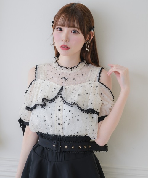 couture BY ROJITA(クチュールバイロジータ)の「肩開きフリルブラウス(シャツ/ブラウス・レディース・ホワイト/ブラック/アイボリー・FREE)」の13枚目の写真