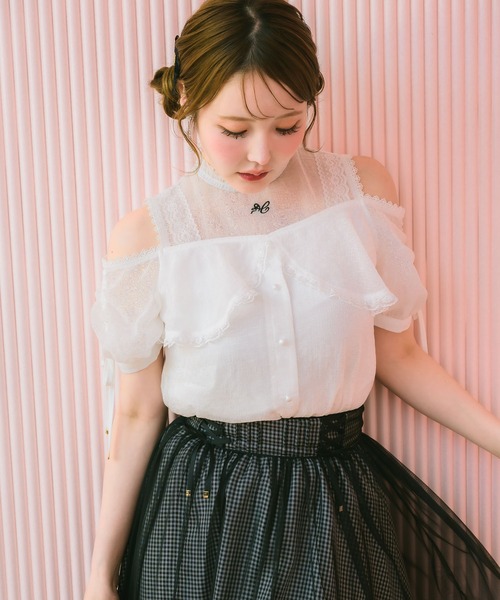 couture BY ROJITA(クチュールバイロジータ)の「肩開きフリルブラウス(シャツ/ブラウス・レディース・ホワイト/ブラック/アイボリー・FREE)」の5枚目の写真