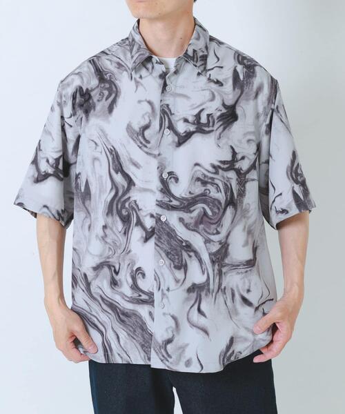 ITEMS URBANRESEARCH(アイテムズ アーバンリサーチ)の「マーブルプリントレギュラーカラーショートスリーブシャツ(シャツ/ブラウス・メンズ・ブラック/ベージュ/ホワイト・LARGE/MEDIUM)」の6枚目の写真
