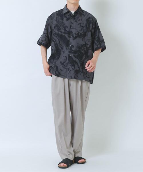 ITEMS URBANRESEARCH(アイテムズ アーバンリサーチ)の「マーブルプリントレギュラーカラーショートスリーブシャツ(シャツ/ブラウス・メンズ・ブラック/ベージュ/ホワイト・LARGE/MEDIUM)」の18枚目の写真