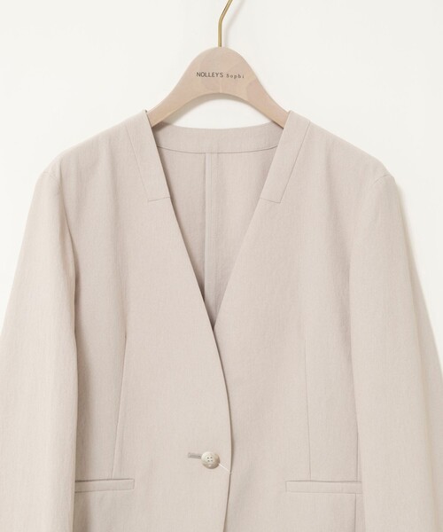 NOLLEY’S Sophi(ノーリーズソフィ)の「《セットアップ対応/UVカット/接触冷感》ウォッシャブルDry toro ノーカラージャケット(ノーカラージャケット・レディース・ベージュ/ブラック/ネイビー・38/36/40)」の11枚目の写真