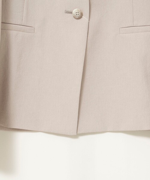 NOLLEY’S Sophi(ノーリーズソフィ)の「《セットアップ対応/UVカット/接触冷感》ウォッシャブルDry toro ノーカラージャケット(ノーカラージャケット・レディース・ベージュ/ブラック/ネイビー・38/36/40)」の12枚目の写真