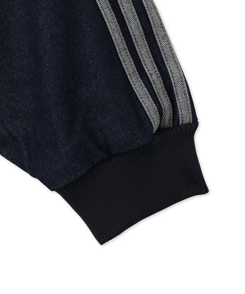 adidas(アディダス)の「adidas SST ADICOLOR RAW DENIM TRACKTOP / アディダス SST アディカラー ロウ デニム トラックトップ(デニムジャケット・メンズ・ダークインディゴブルー・L/M/3XL/XXL/XL)」の7枚目の写真