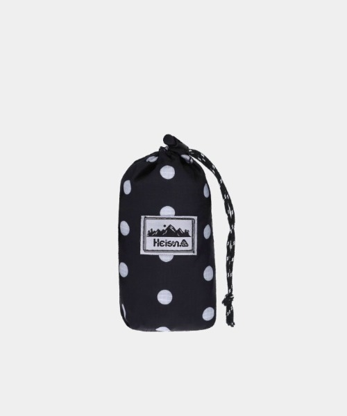 HEISAN(ハイサン)の「【日本未発売/WEB限定】Heisan(ハイサン)/超軽量 大容量 A4サイズ収納可 折りたためる パッカブル ウルトラ ライト コンパクト ポケット バックパック リュック ドット柄/Ultra-light Compact Pocket Bag V1(バックパック/リュック・レディース・イエロー/チャコールグレー/ブラック/ホワイト/ブルー/ピンク・FREE)」の14枚目の写真
