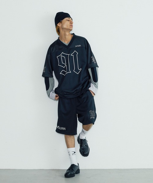 XLARGE(エクストララージ)の「OLD ENGLISH MESH SHORTS(その他パンツ・メンズ・ブラック/グレー/ブルー・S/M/L/XL)」の7枚目の写真