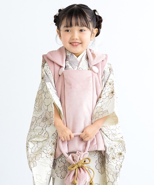 SOUBIEN（ソウビエン）の「【floro by SOUBIEN】3歳女の子用七五三セット（被布コート/着物/襦袢/草履/巾着）（着物・キッズ・ライトパープル/ホワイト系その他/ホワイト×レッド/オフホワイト/クリーム/サンドベージュ/ホワイト×パープル/ブラック×ピンク/ブラック系/ホワイト系/ホワイト系その他2/ネイビー系2/ネイビー系1/ピンク系/ローズ系/レッド系/パイングリーン系/グリーン系/ベージュ系/ライトグレー系/アイボリー/マスタード/スカイブルー系・ONE SIZE）」の13枚目の写真