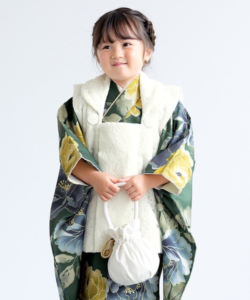 SOUBIEN（ソウビエン）の「【floro by SOUBIEN】3歳女の子用七五三セット（被布コート/着物/襦袢/草履/巾着）（着物・キッズ・ライトパープル/ホワイト系その他/ホワイト×レッド/オフホワイト/クリーム/サンドベージュ/ホワイト×パープル/ブラック×ピンク/ブラック系/ホワイト系/ホワイト系その他2/ネイビー系2/ネイビー系1/ピンク系/ローズ系/レッド系/パイングリーン系/グリーン系/ベージュ系/ライトグレー系/アイボリー/マスタード/スカイブルー系・ONE SIZE）」の14枚目の写真