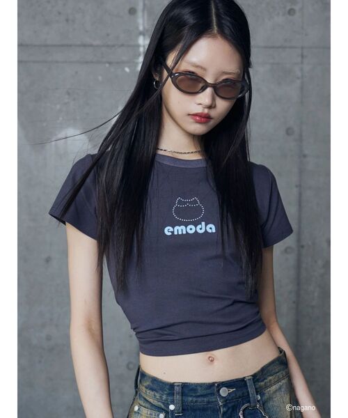 EMODA(エモダ)の「【ちいかわ】ラインストーンミニTシャツ(Tシャツ/カットソー・レディース・ブラウン/ブラック/ピンク/グレー・FREE)」の11枚目の写真