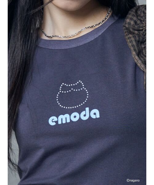 EMODA(エモダ)の「【ちいかわ】ラインストーンミニTシャツ(Tシャツ/カットソー・レディース・ブラウン/ブラック/ピンク/グレー・FREE)」の13枚目の写真