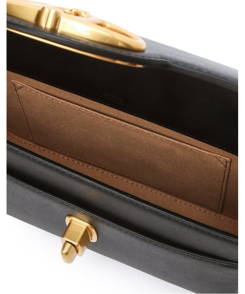 athe（アテ）の「[MERINGUE] ブラックアレクサンドラレザープレインショルダーバッグ S AABA6F364BK（ショルダーバッグ・レディース・ブラック・FREE）」の5枚目の写真