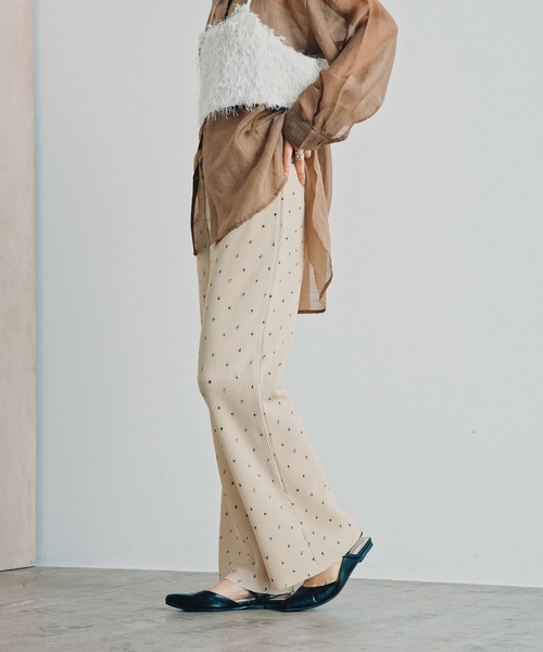 LEPSIM(レプシィム)の「プリーツイージー柄パンツ 1017585(その他パンツ・レディース・ブラウン/グレイッシュベージュ/ドット・FREE)」の21枚目の写真