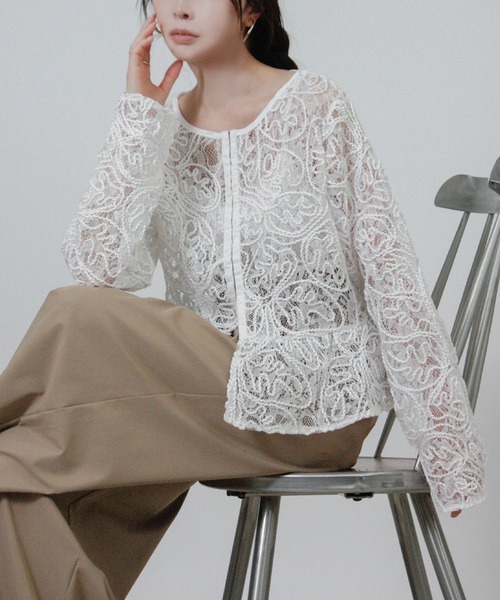 NYLAUS(ナイラス)の「【SG】レースシアーペプラムカーディガン シアーシャツ 長袖(シャツ/ブラウス・レディース・ブラック/オフホワイト・M)」の3枚目の写真