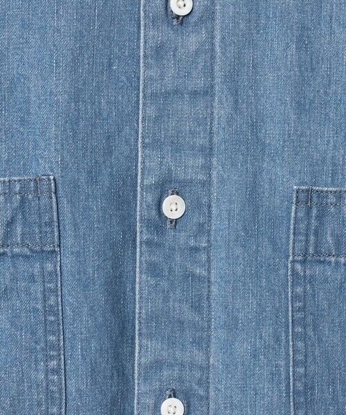 UNITED ARROWS（ユナイテッドアローズ）の「デニム オーバーシャツ「 SLOW &　」（シャツ/ブラウス・メンズ・ライトブルー・M/L/XL/S）」の16枚目の写真