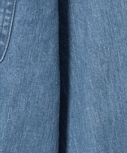 UNITED ARROWS（ユナイテッドアローズ）の「デニム オーバーシャツ「 SLOW &　」（シャツ/ブラウス・メンズ・ライトブルー・M/L/XL/S）」の17枚目の写真