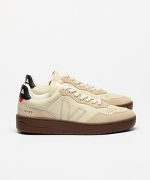 VEJA V-90 ZZ レザースニーカー