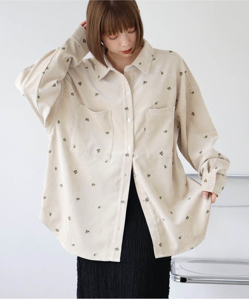 tiptop(ティップトップ)の「コーデュロイ花刺繍シャツジャケット(シャツ/ブラウス・レディース・ブラウン/アイボリー・FREE)」の4枚目の写真