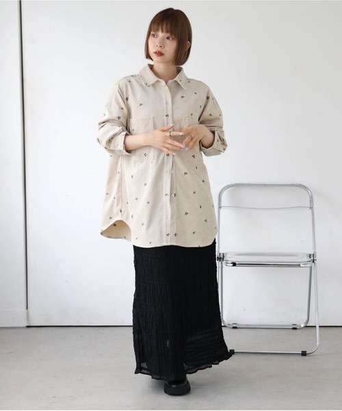tiptop(ティップトップ)の「コーデュロイ花刺繍シャツジャケット(シャツ/ブラウス・レディース・ブラウン/アイボリー・FREE)」の9枚目の写真