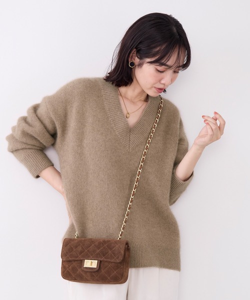 AULENTTI（オウレンティ）の「【AULENTTI】キルティングスエードミニバッグ-Suede Shoulder Bag（ショルダーバッグ・レディース・ブラウン・FREE）」の4枚目の写真