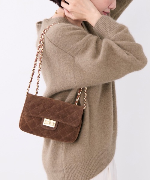 AULENTTI（オウレンティ）の「【AULENTTI】キルティングスエードミニバッグ-Suede Shoulder Bag（ショルダーバッグ・レディース・ブラウン・FREE）」の5枚目の写真