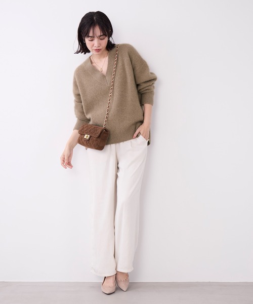 AULENTTI（オウレンティ）の「【AULENTTI】キルティングスエードミニバッグ-Suede Shoulder Bag（ショルダーバッグ・レディース・ブラウン・FREE）」の9枚目の写真