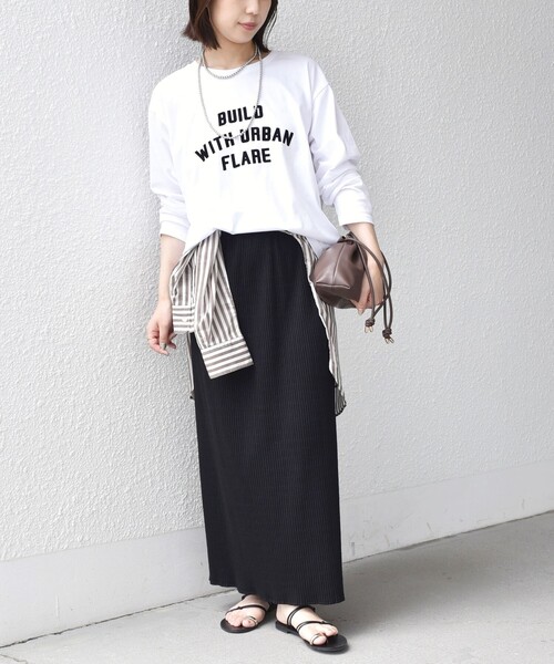 SHIPS Colors(シップス カラーズ)の「〈手洗い可能〉26AW フロッキー ロゴ TEE(ロンT)◇(Tシャツ/カットソー・レディース・レッド/オフホワイト/ダークグレー・ONE SIZE)」の14枚目の写真