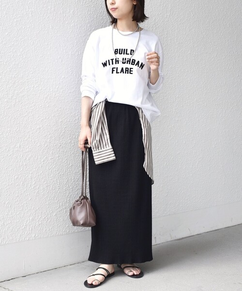 SHIPS Colors(シップス カラーズ)の「〈手洗い可能〉26AW フロッキー ロゴ TEE(ロンT)◇(Tシャツ/カットソー・レディース・レッド/オフホワイト/ダークグレー・ONE SIZE)」の15枚目の写真