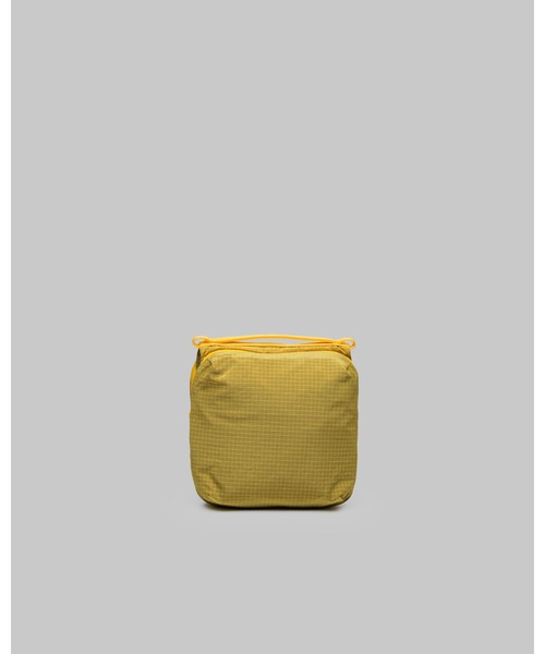 Topologie（トポロジー）の「Cassette Sacoche Medium（カセット サコッシュ ミディアム）（ショルダーバッグ・レディース・マスタード・ONE SIZE）」の3枚目の写真