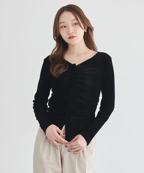 earth music&ecology(アースミュージックアンドエコロジー)の「タックボタンチュールフロッキープルオーバー(Tシャツ/カットソー・レディース・ブラウン/ブラック/アイボリー/ピンク系その他3・FREE)」の11枚目の写真
