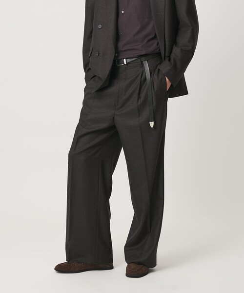 BEAUTY&YOUTH UNITED ARROWS(ビューティーアンドユースユナイテッドアローズ)の「N/SUIT サキソニー 2プリーツ ワイド スラックス(スラックス・メンズ・ブラック/ダークブラウン・M/L/S/XL)」の4枚目の写真