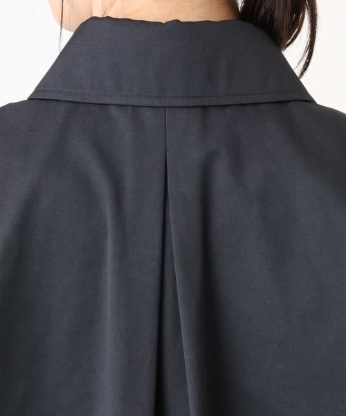 OFUON le MK(オフオンルエムケー)の「Aラインショートトレンチコート/洗える/WEB限定サイズあり(トレンチコート・レディース・ネイビー/モカ・40/38/36)」の15枚目の写真