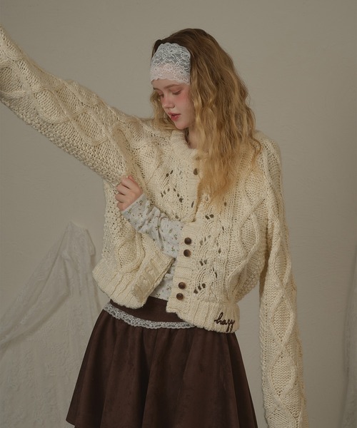 hazyl（ヘイジル）の「double button knit cardigan/ダブルボタンニットカーディガン（カーディガン/ボレロ・レディース・アイボリー/ブラウン系その他・フリー）」の19枚目の写真